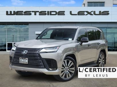 Used 2025 Lexus LX 600 4WD w/ Luxury Package