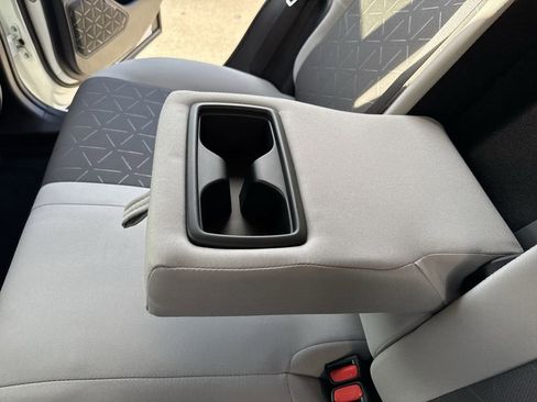 Used 2024 Toyota RAV4 XLE w/ Convenience Package image 39