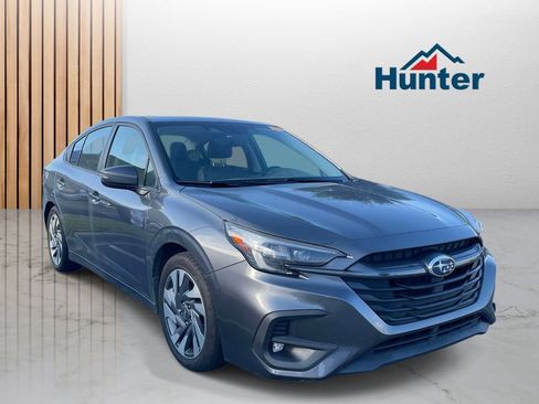 Used 2025 Subaru Legacy Limited AWD/4WD image 1