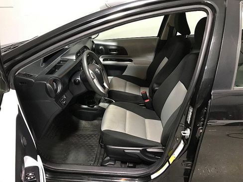 Used 2014 Toyota Prius C Two image 10