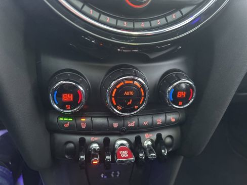 Used 2016 MINI Cooper 4-Door Hardtop image 28