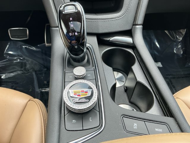 Used 2023 Cadillac XT6 Sport w/ Platinum Package AWD/4WD image 24