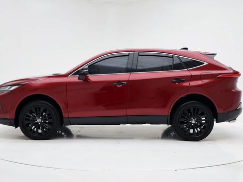 Used 2024 Toyota Venza Nightshade image 7