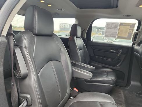 Used 2017 GMC Acadia Limited SLT AWD/4WD image 31