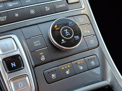 Certified 2022 Hyundai Santa Fe Limited w/ Cargo Package image 22