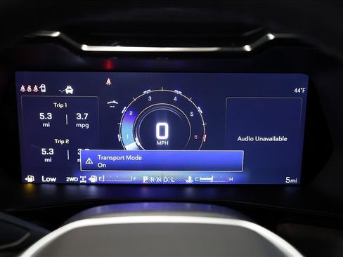 New 2026 Chevrolet Colorado ZR2 w/ Technology Package AWD/4WD image 19