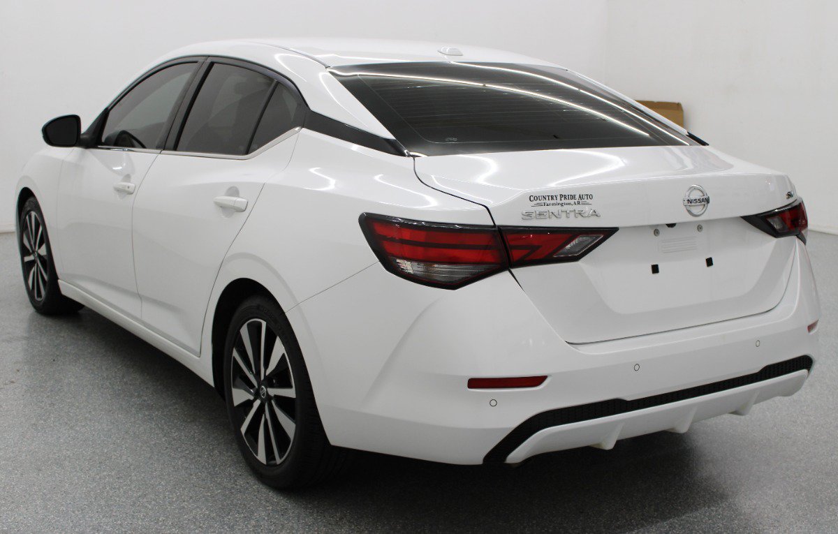 Used 2021 Nissan Sentra SV w/ SV Premium Package FWD image 6