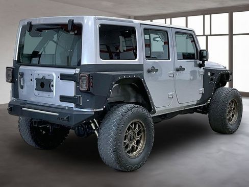 Used 2015 Jeep Wrangler Unlimited Sport AWD/4WD image 3