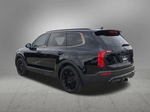 Certified 2021 Kia Telluride SX w/ Nightfall Edition Package image 4