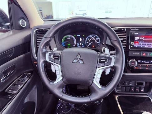 Used 2018 Mitsubishi Outlander GT image 20