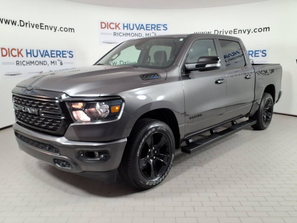 Used 2022 RAM 1500 Big Horn AWD/4WD image 1