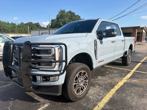 Used 2026 Ford F350 Platinum w/ Platinum Plus Package AWD/4WD image 1