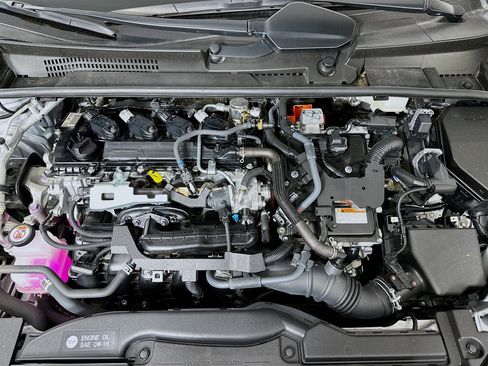 Used 2024 Toyota Prius LE image 30