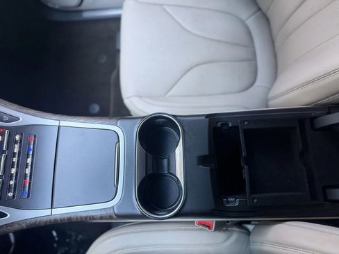 Used 2016 Lincoln MKX Reserve image 33