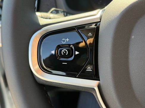 New 2026 Volvo XC90 T8 Plus w/ Protection Package AWD/4WD image 23