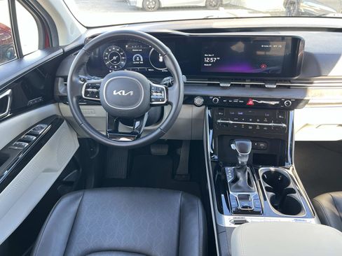 Used 2024 Kia Carnival SX image 7