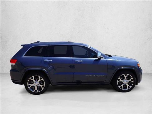 Used 2020 Jeep Grand Cherokee Overland AWD/4WD image 5