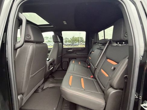 New 2026 GMC Sierra 2500 AT4 w/ AT4 Premium Plus Package AWD/4WD image 32