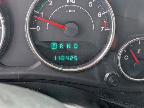 Used 2013 Jeep Wrangler Unlimited Sport image 15