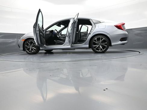 Used 2021 Honda Civic Sport image 48