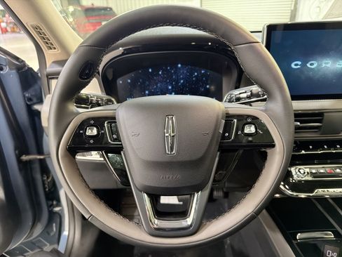 New 2026 Lincoln Corsair Premiere image 13