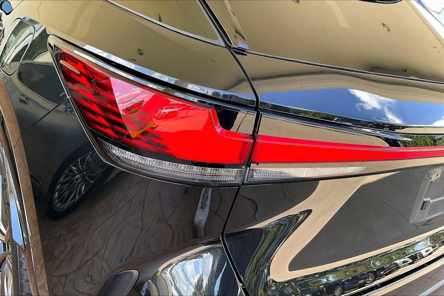 Used 2023 Lexus RX 350 F Sport w/ Cold Area Package AWD/4WD image 27