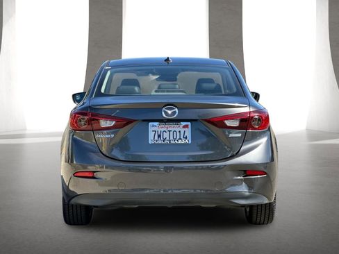 Used 2017 MAZDA MAZDA3 Grand Touring image 5
