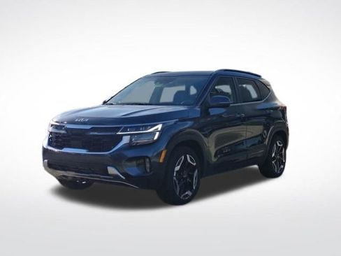 Certified 2024 Kia Seltos SX w/ SX Sunroof Package image 13