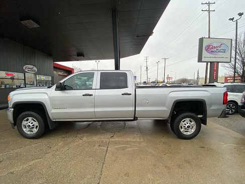 Used 2019 GMC Sierra 2500 4x4 Crew Cab image 1