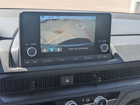 Used 2024 Honda CR-V LX image 12