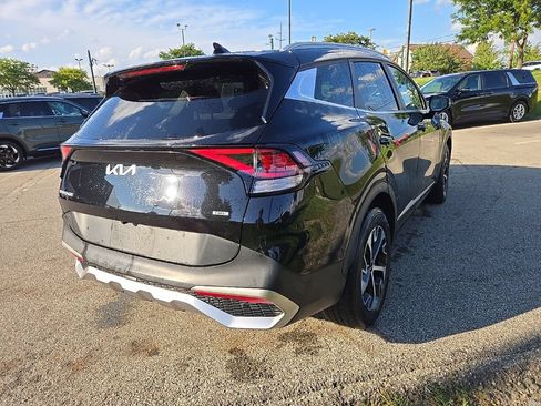 Certified 2023 Kia Sportage EX AWD/4WD image 2