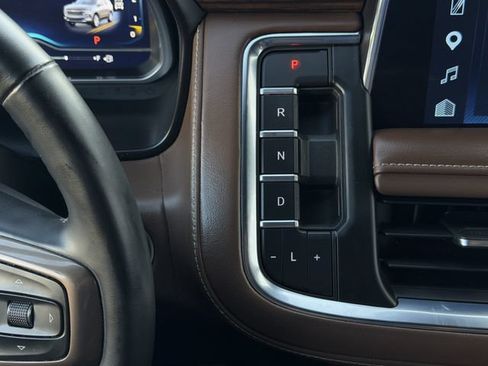 Used 2023 Chevrolet Tahoe High Country AWD/4WD image 24