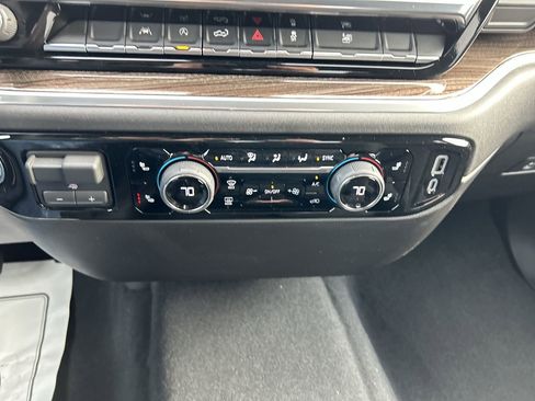 New 2026 Chevrolet Silverado 1500 LT w/ All Star Edition Plus image 32