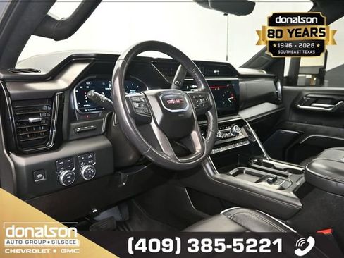 Used 2024 GMC Sierra 2500 AT4X image 8