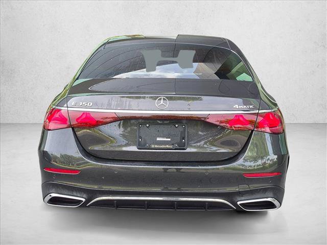 Used 2024 Mercedes-Benz E 350 4MATIC Sedan image 6