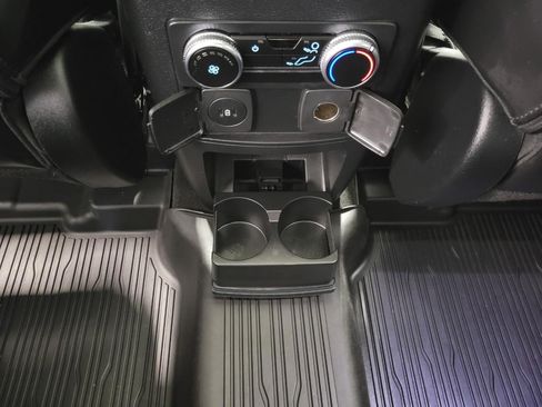 Used 2023 Ford Explorer XLT w/ Equipment Group 202A AWD/4WD image 23