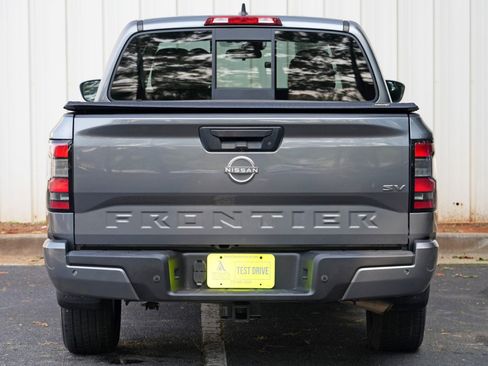 Used 2022 Nissan Frontier SV RWD image 44