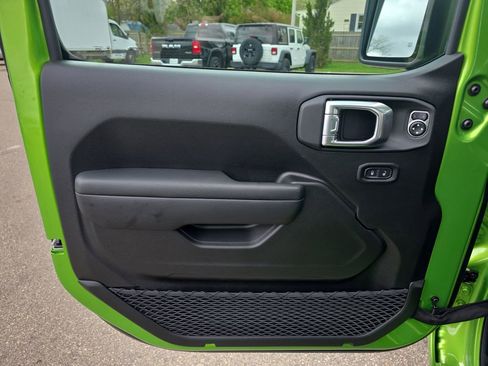 New 2026 Jeep Wrangler Unlimited Sport AWD/4WD image 25