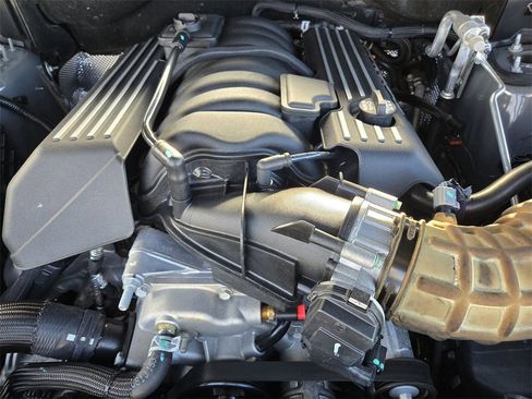 Used 2020 Jeep Grand Cherokee SRT w/ Trailer Tow Group IV image 32