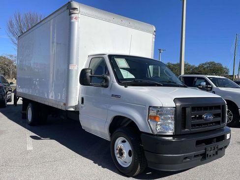 Used 2022 Ford E-350 and Econoline 350 Super Duty w/ Power Windows & Locks Group image 1