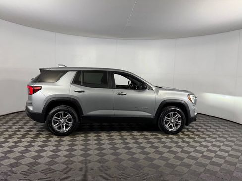 Used 2025 GMC Terrain Elevation AWD/4WD image 4