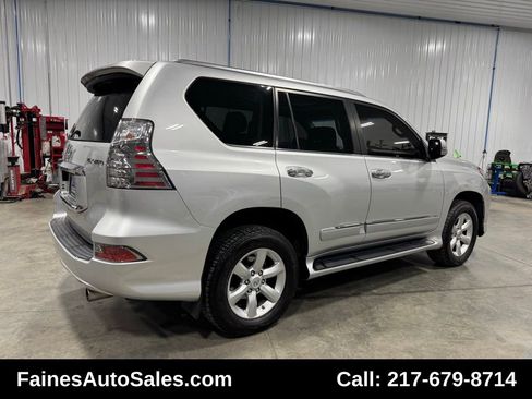Used 2016 Lexus GX 460 image 17