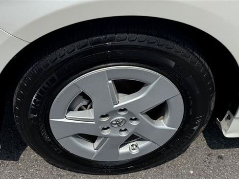 Used 2011 Toyota Prius Three w/ Solar Roof Pkg FWD image 30