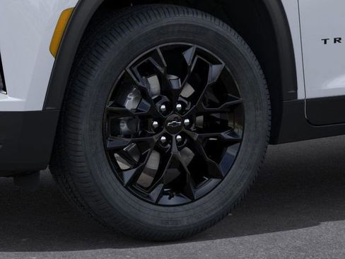 New 2026 Chevrolet Traverse LT w/ Midnight/Sport Edition image 9