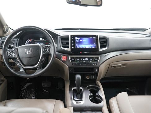 Used 2018 Honda Pilot EX-L image 17