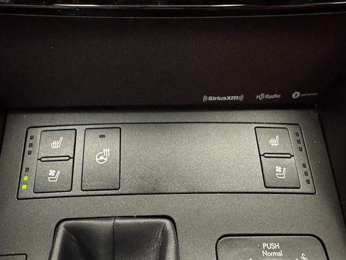 Used 2022 Lexus IS 350 F Sport image 22