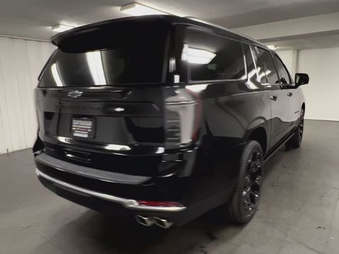 Certified 2025 Chevrolet Suburban High Country image 51