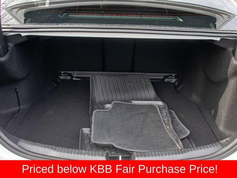 Used 2023 Mercedes-Benz C 43 AMG 4MATIC Sedan w/ AMG Night Package image 18