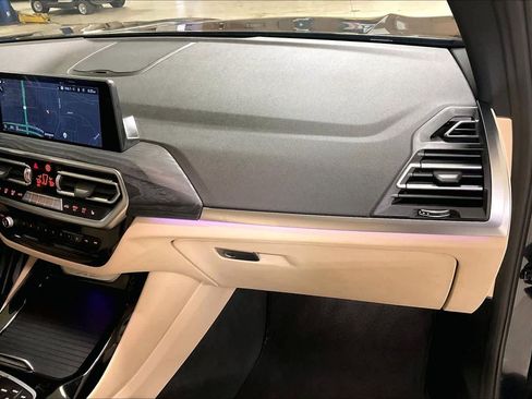 Used 2022 BMW X3 xDrive30i w/ M Sport Package 2 image 17