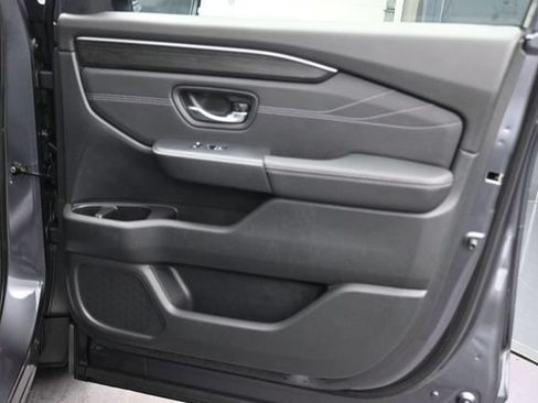 Certified 2026 Honda Pilot Touring image 29
